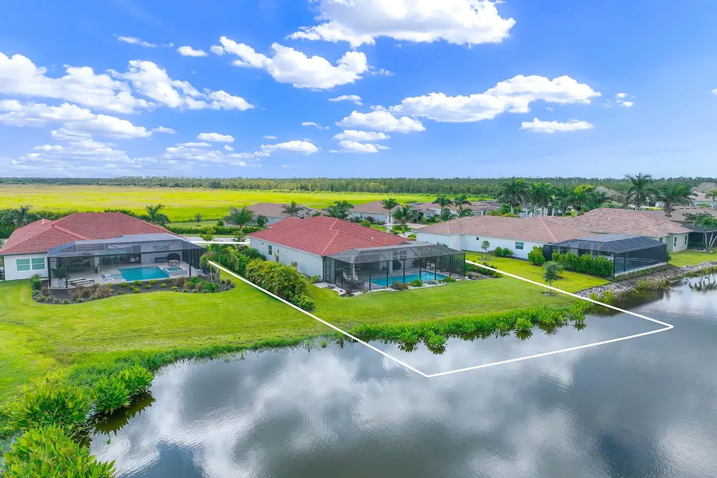 18652 Royal Hammock Boulevard Naples FL 34114