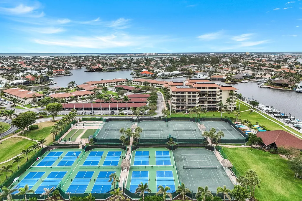 260 Seaview Court Marco Island FL 34145