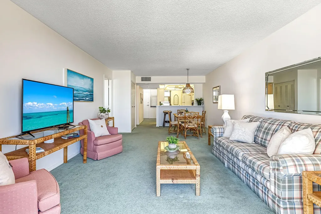 260 Seaview Court Marco Island FL 34145