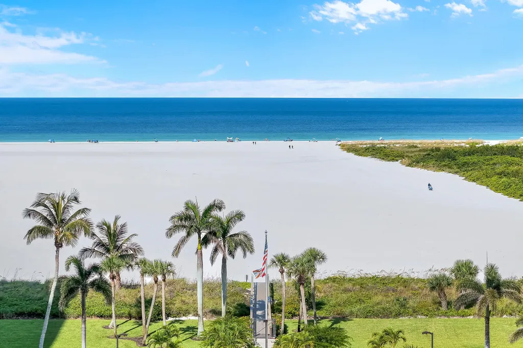 260 Seaview Court Marco Island FL 34145