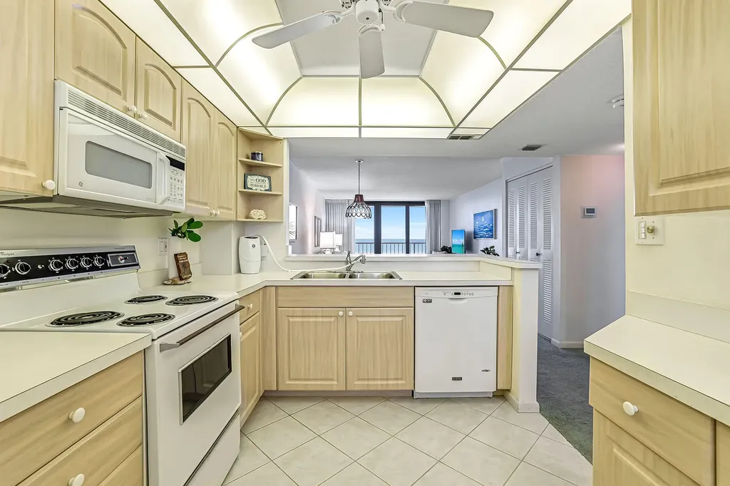 260 Seaview Court Marco Island FL 34145