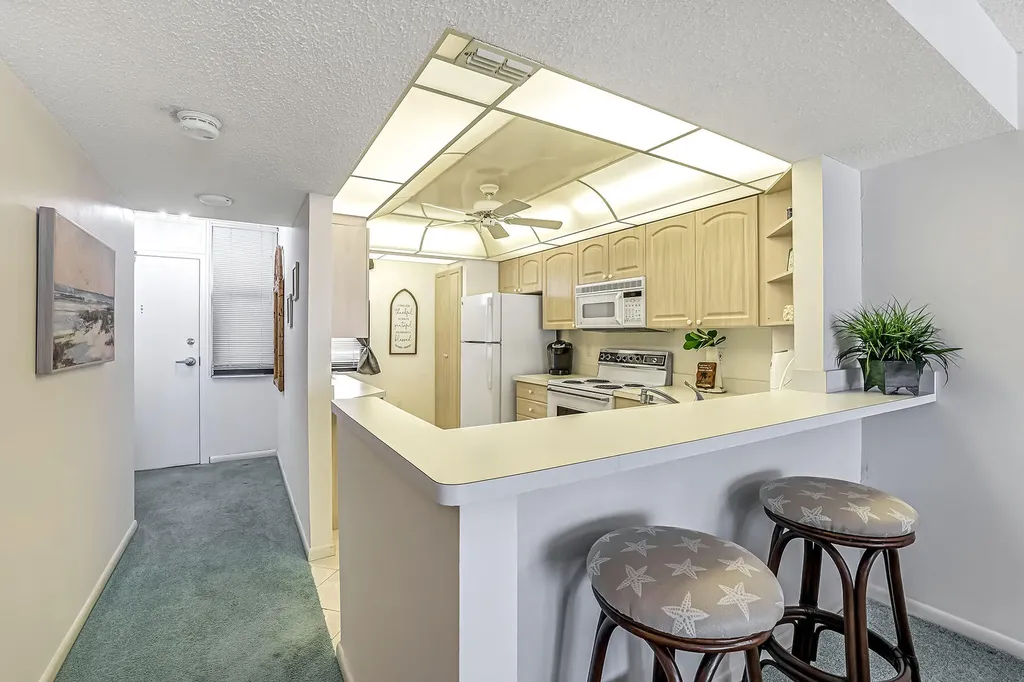 260 Seaview Court Marco Island FL 34145