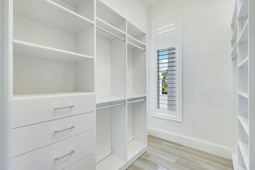 9937 Montiano Drive Naples FL 34113