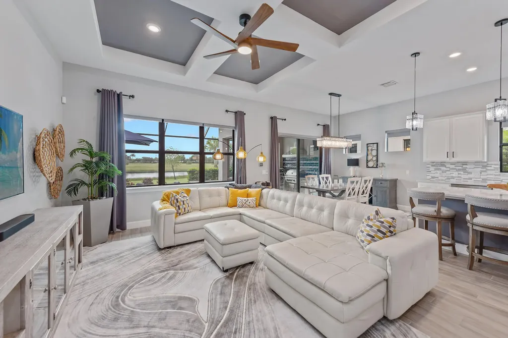 2740 Amaranda Court Naples FL 34114