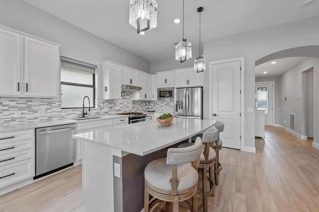 2740 Amaranda Court Naples FL 34114