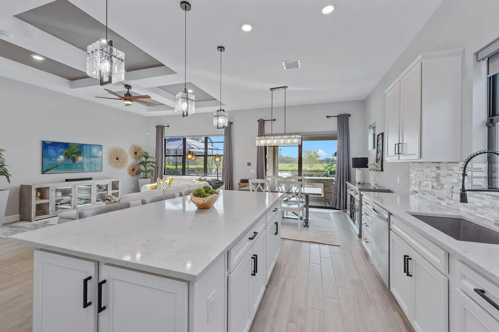 2740 Amaranda Court Naples FL 34114