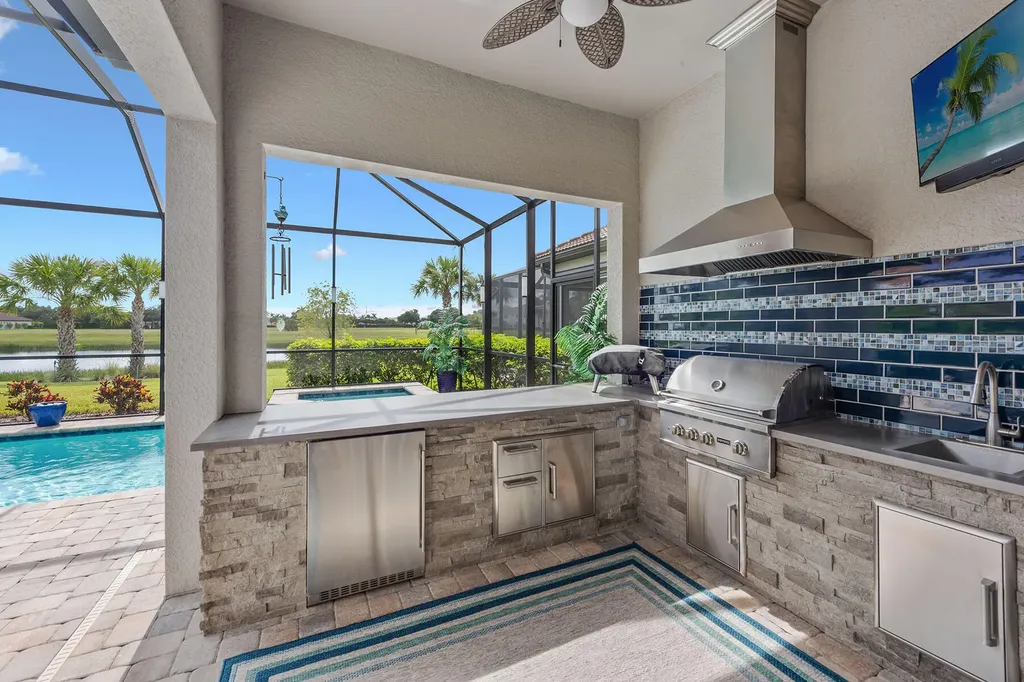 2740 Amaranda Court Naples FL 34114