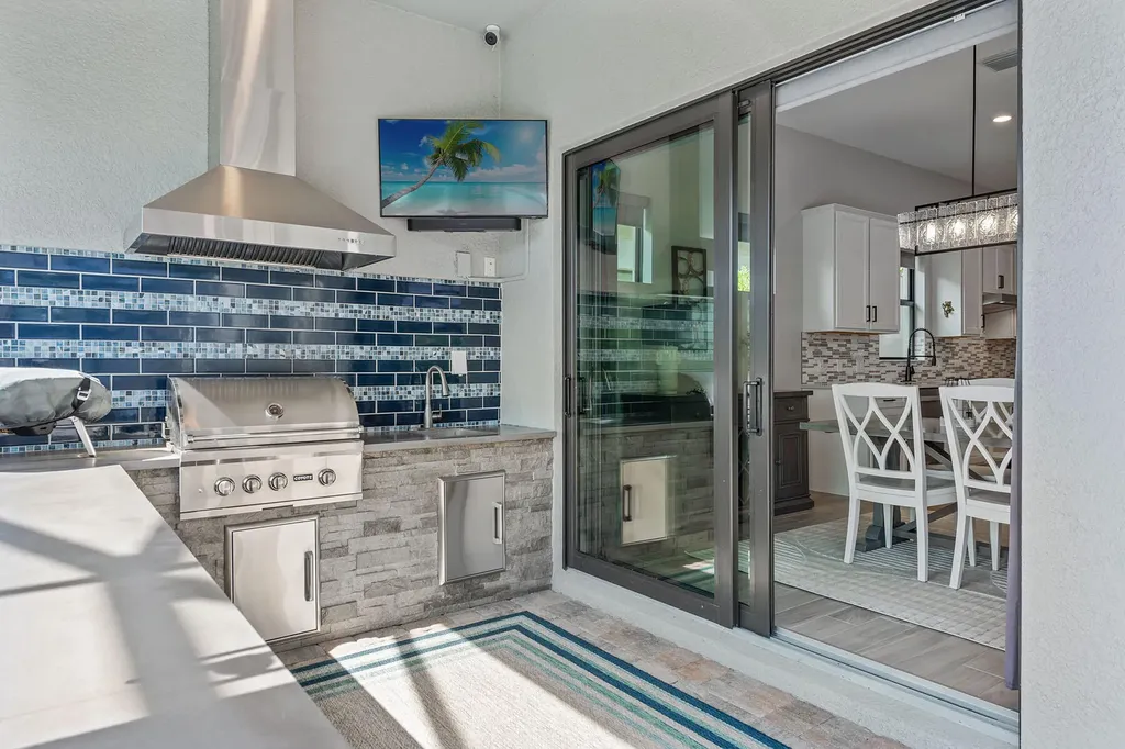 2740 Amaranda Court Naples FL 34114