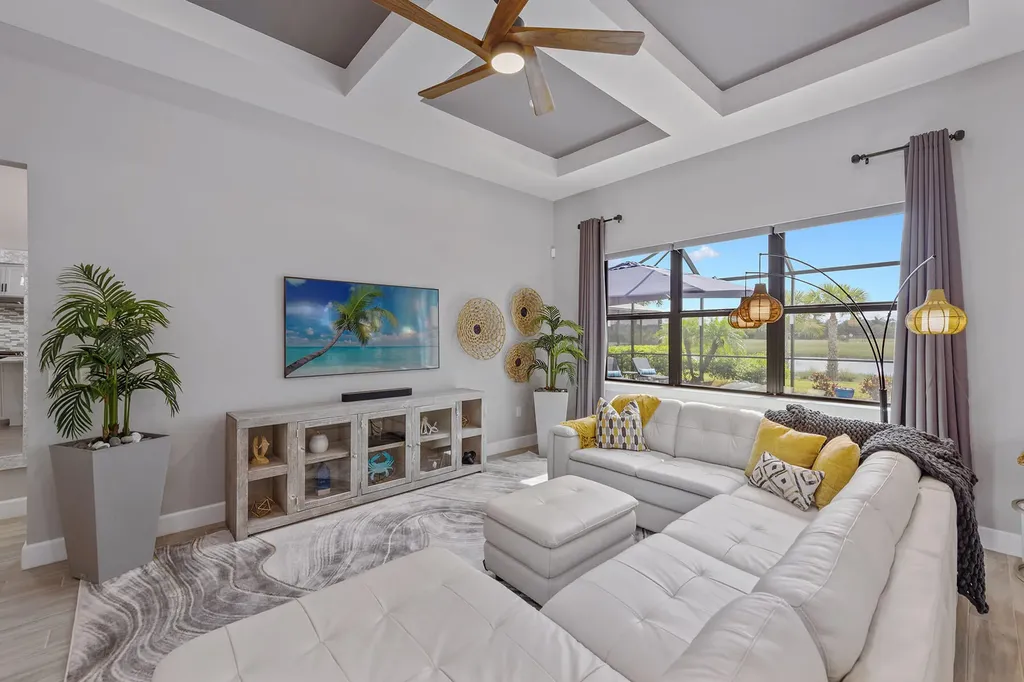 2740 Amaranda Court Naples FL 34114