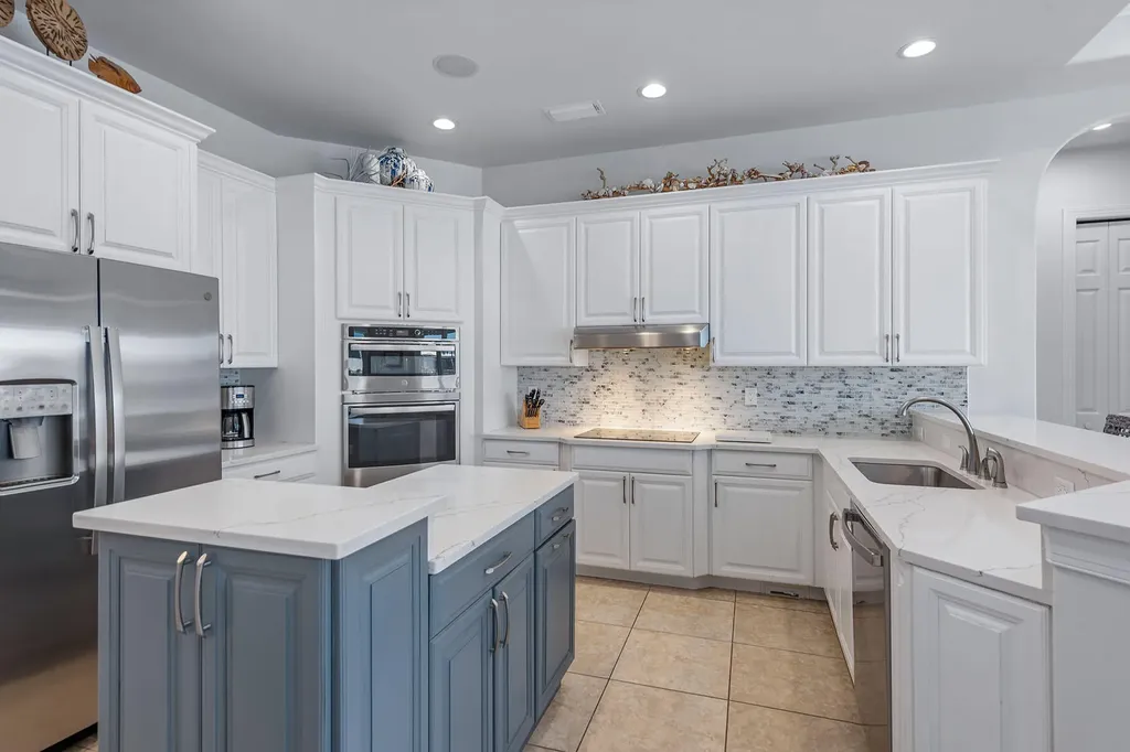 52 Madagascar Court Marco Island FL 34145