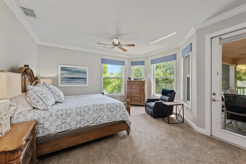 4710 Shinnecock Hills Court Naples FL 34112