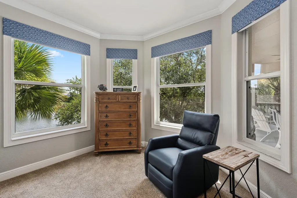 4710 Shinnecock Hills Court Naples FL 34112