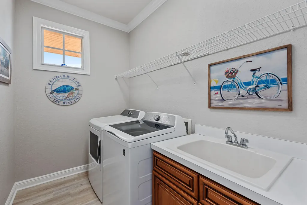 4710 Shinnecock Hills Court Naples FL 34112