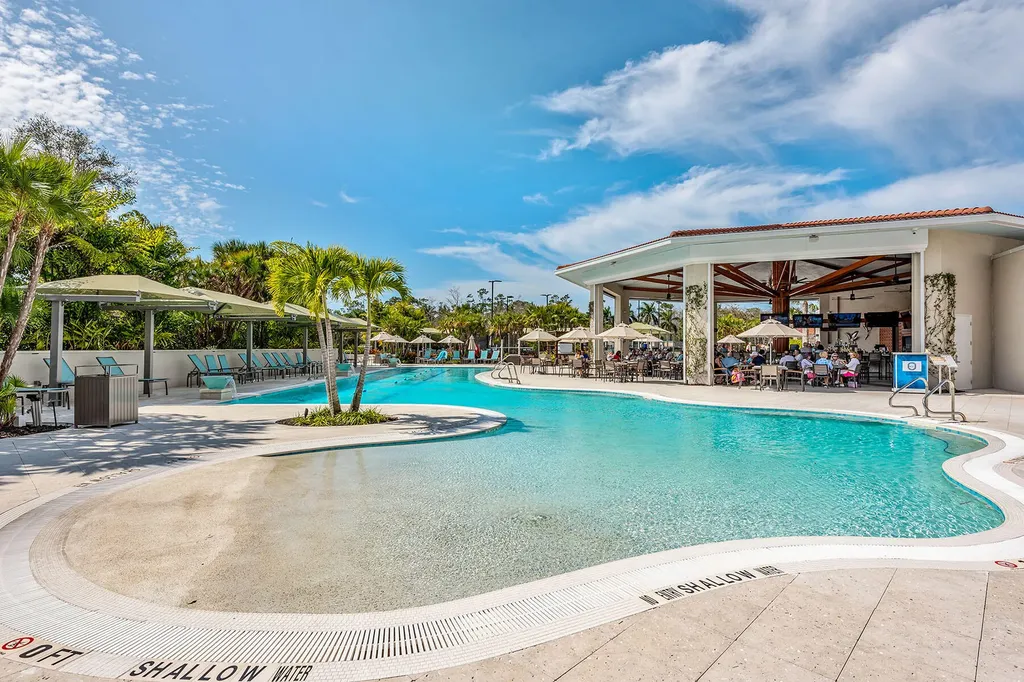 4710 Shinnecock Hills Court Naples FL 34112