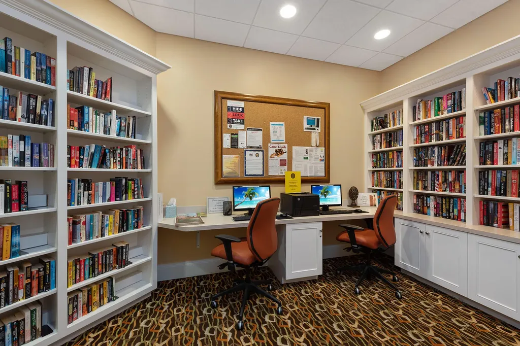 4710 Shinnecock Hills Court Naples FL 34112