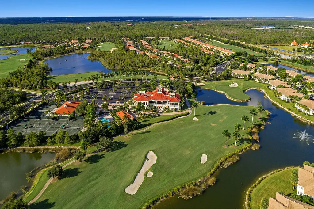 4710 Shinnecock Hills Court Naples FL 34112