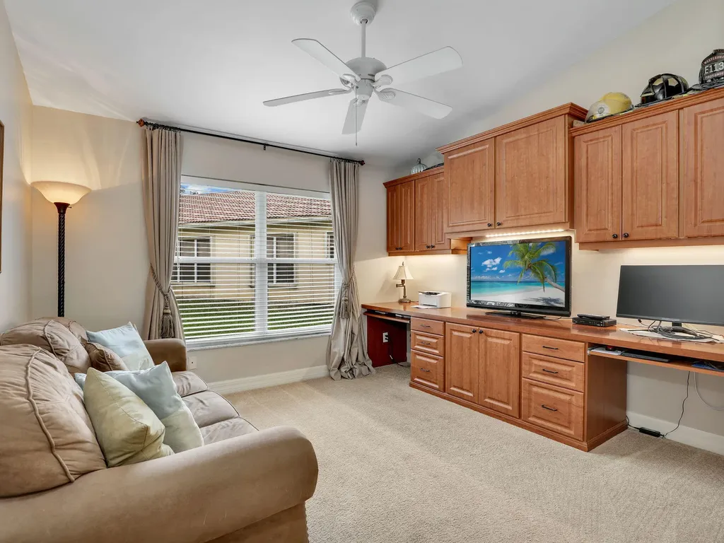 2446 Butterfly Palm Drive Naples FL 34119