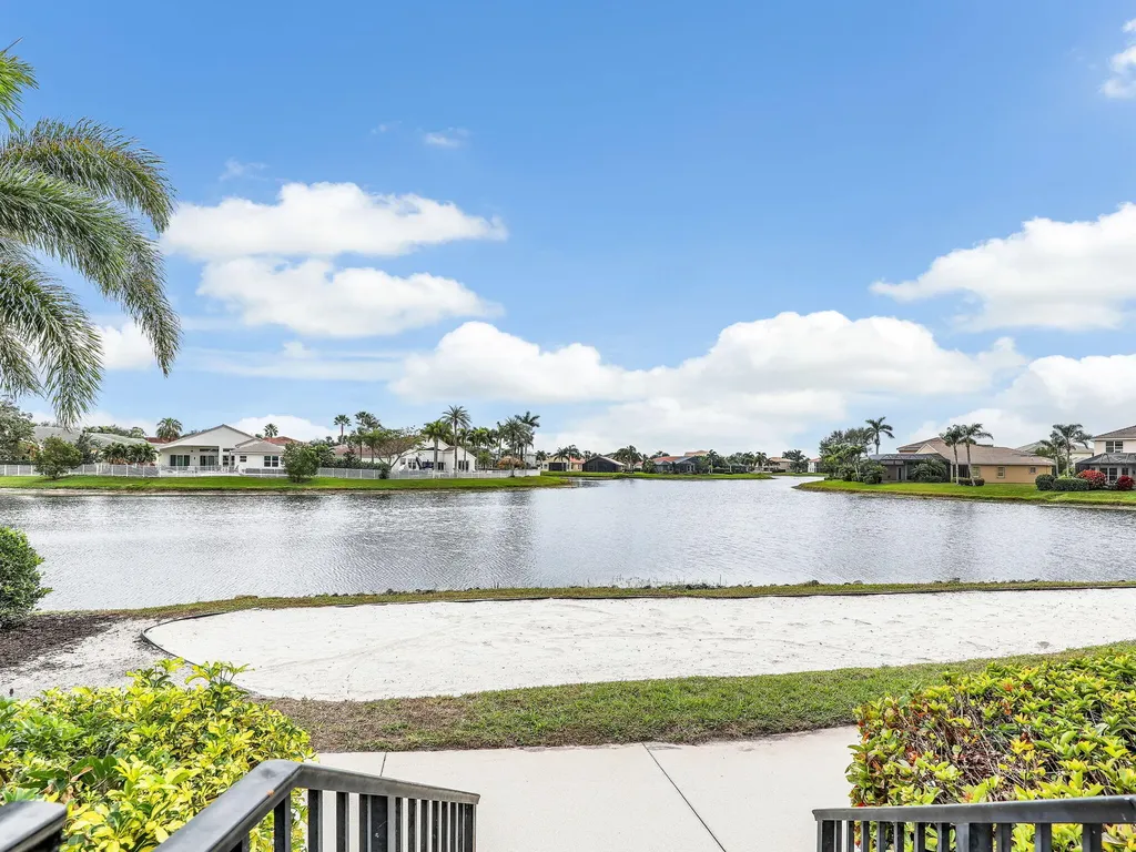 2446 Butterfly Palm Drive Naples FL 34119