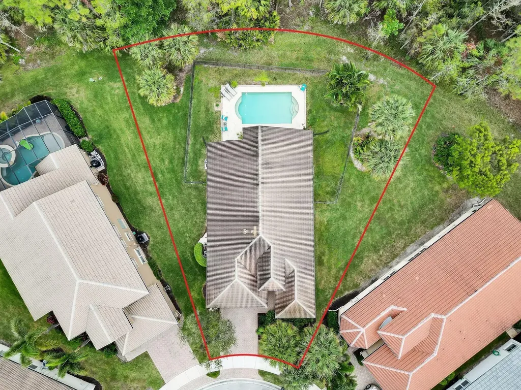 2446 Butterfly Palm Drive Naples FL 34119