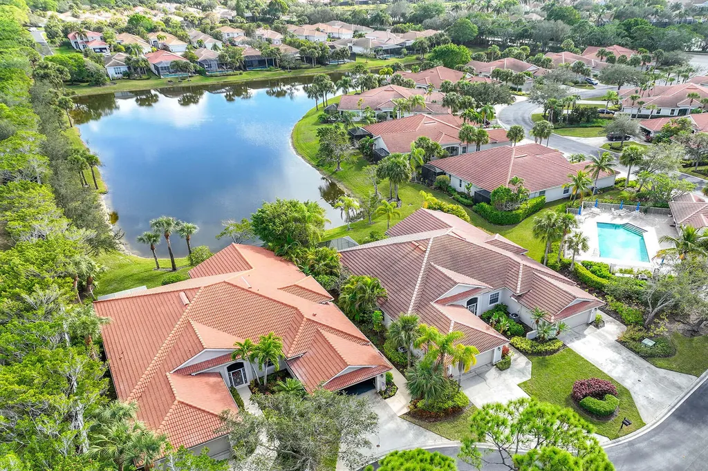 8460 Bent Creek Court Naples FL 34114