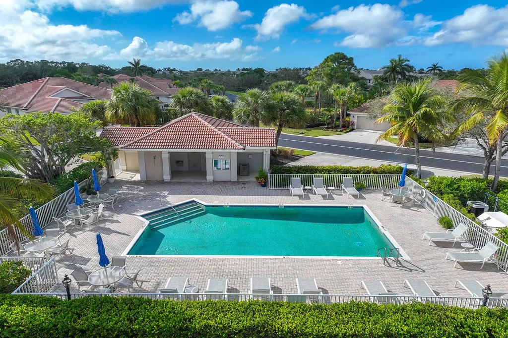 8460 Bent Creek Court Naples FL 34114