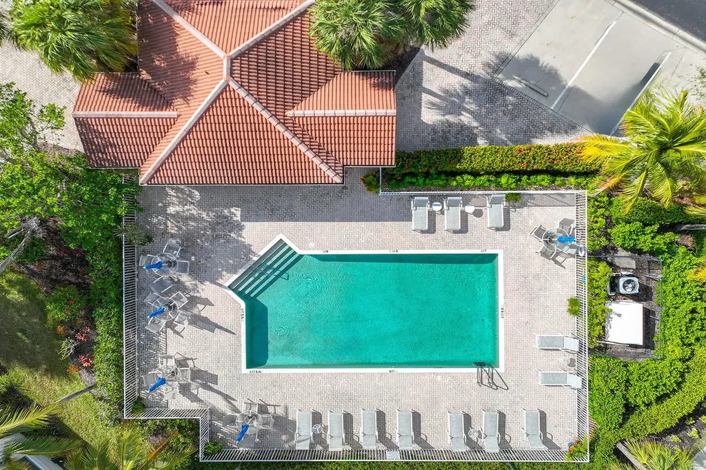 8460 Bent Creek Court Naples FL 34114