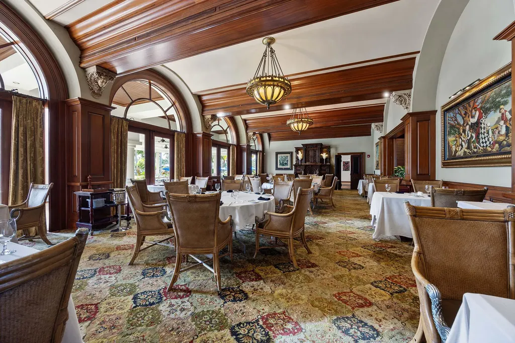 8460 Bent Creek Court Naples FL 34114