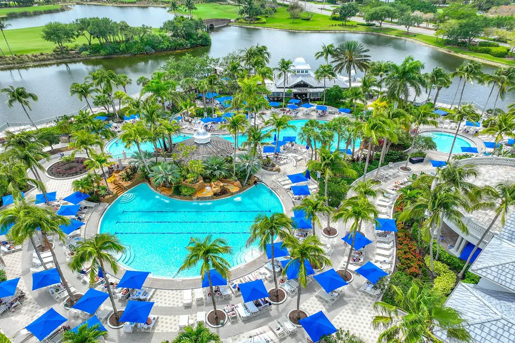 8460 Bent Creek Court Naples FL 34114