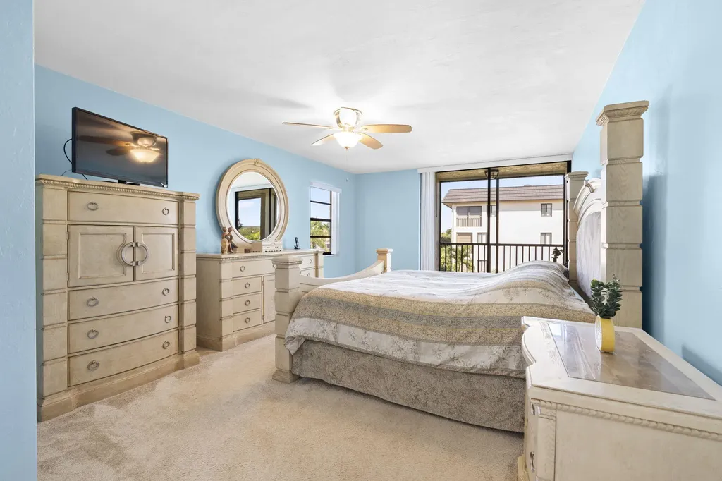 838 W Elkcam Circle Marco Island FL 34145