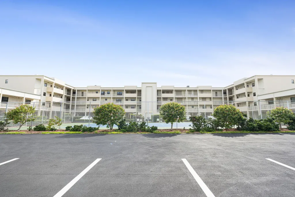 838 W Elkcam Circle Marco Island FL 34145