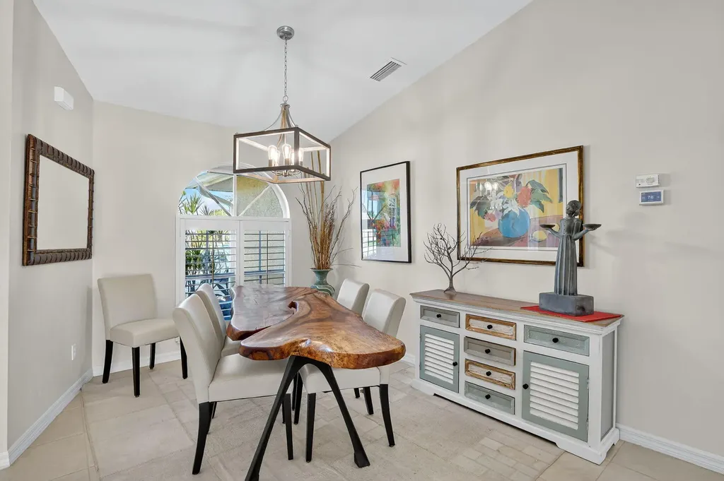 5 Tahiti Road Marco Island FL 34145