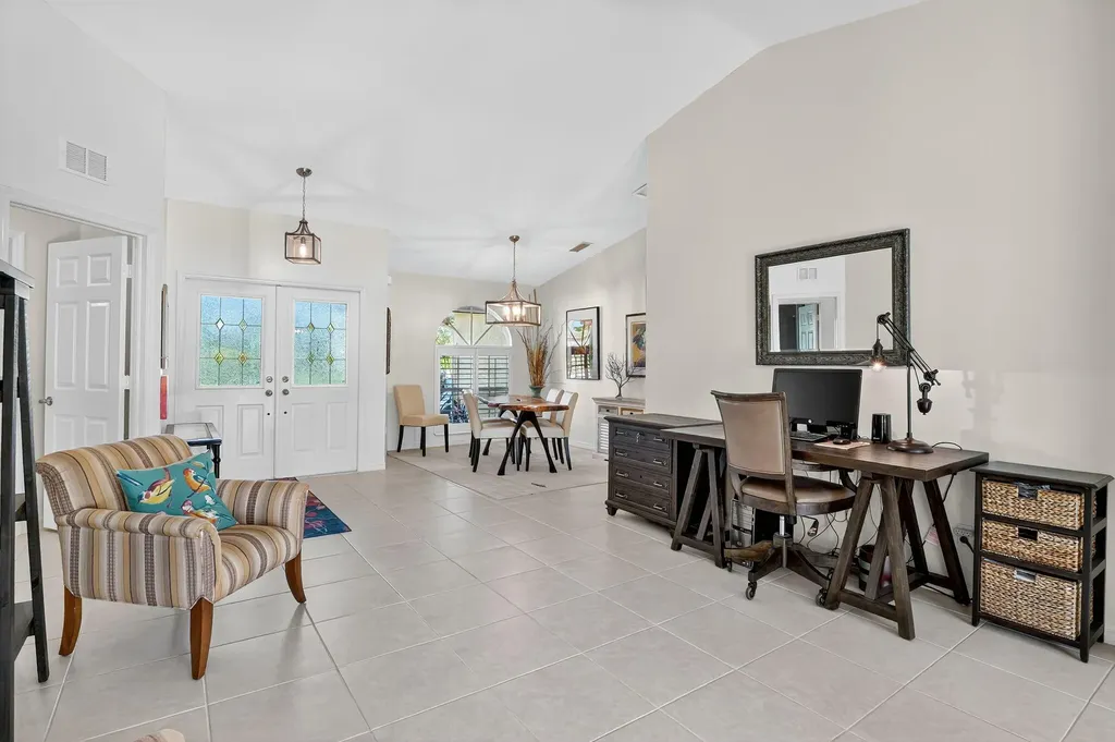 5 Tahiti Road Marco Island FL 34145