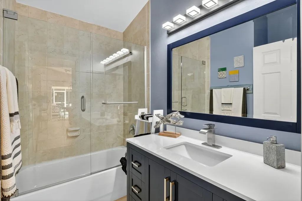 5 Tahiti Road Marco Island FL 34145