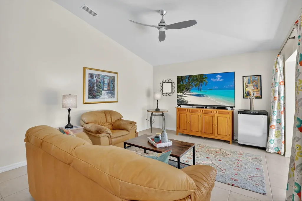 5 Tahiti Road Marco Island FL 34145