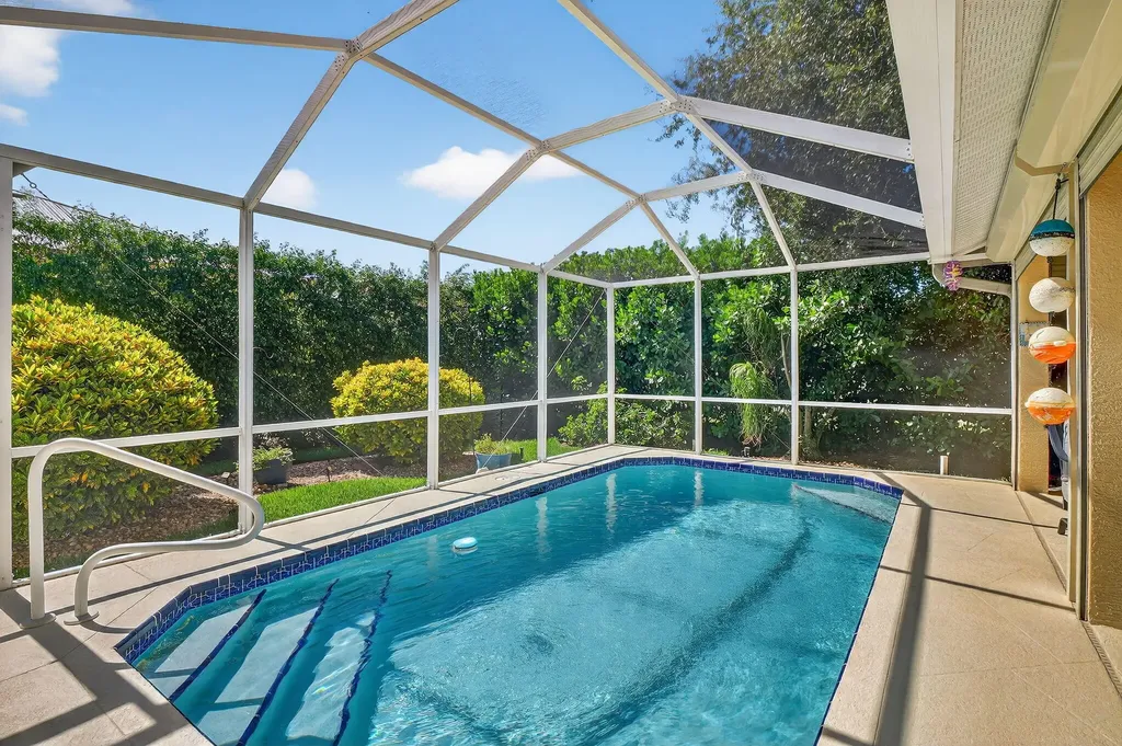 5 Tahiti Road Marco Island FL 34145