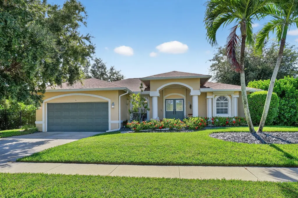 5 Tahiti Road Marco Island FL 34145