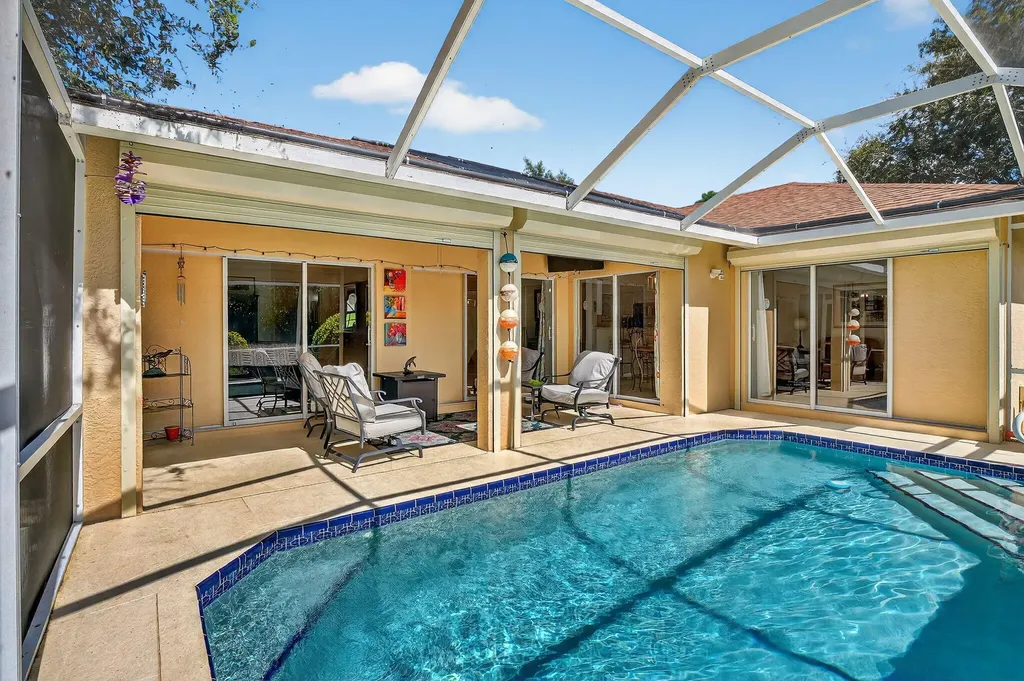 5 Tahiti Road Marco Island FL 34145