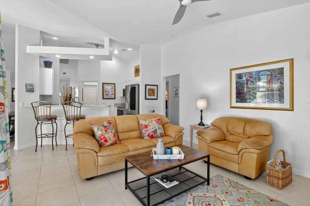 5 Tahiti Road Marco Island FL 34145