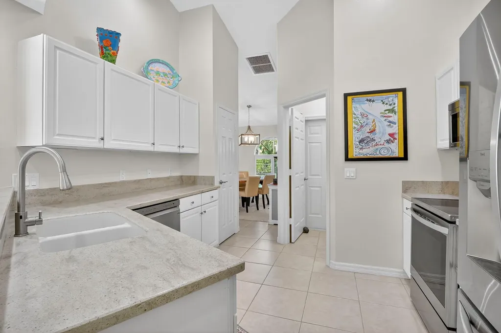 5 Tahiti Road Marco Island FL 34145