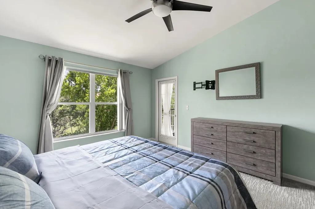 1336 Mainsail Drive Naples FL 34114