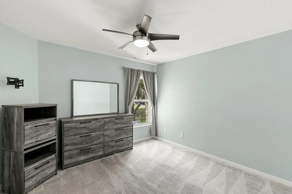 1336 Mainsail Drive Naples FL 34114