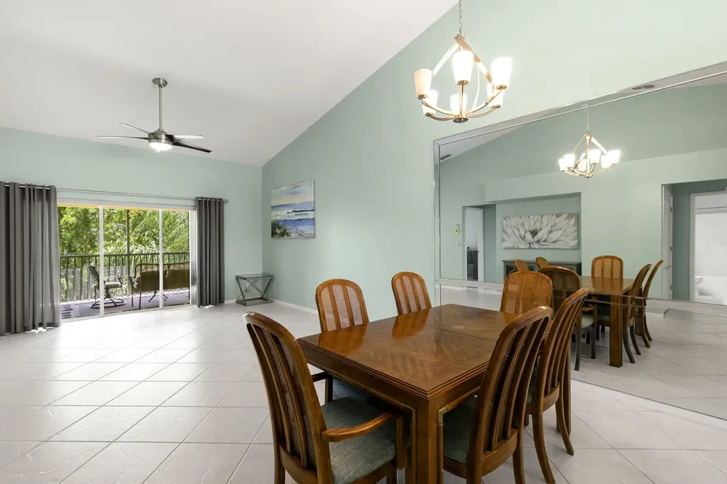 1336 Mainsail Drive Naples FL 34114