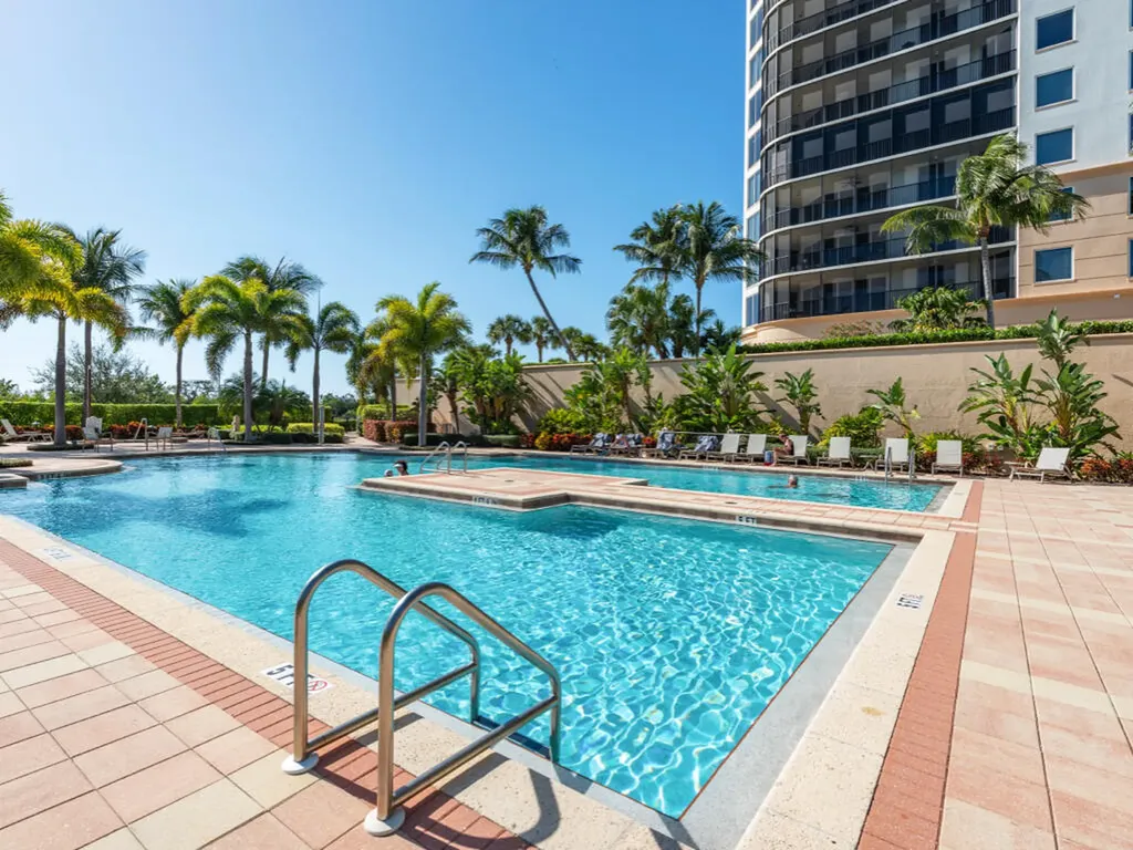 1050 Borghese Lane Naples FL 34114