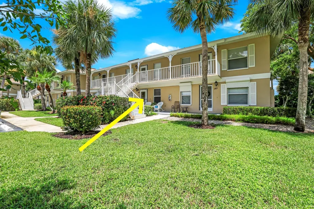 1335 Mainsail Naples FL 34114