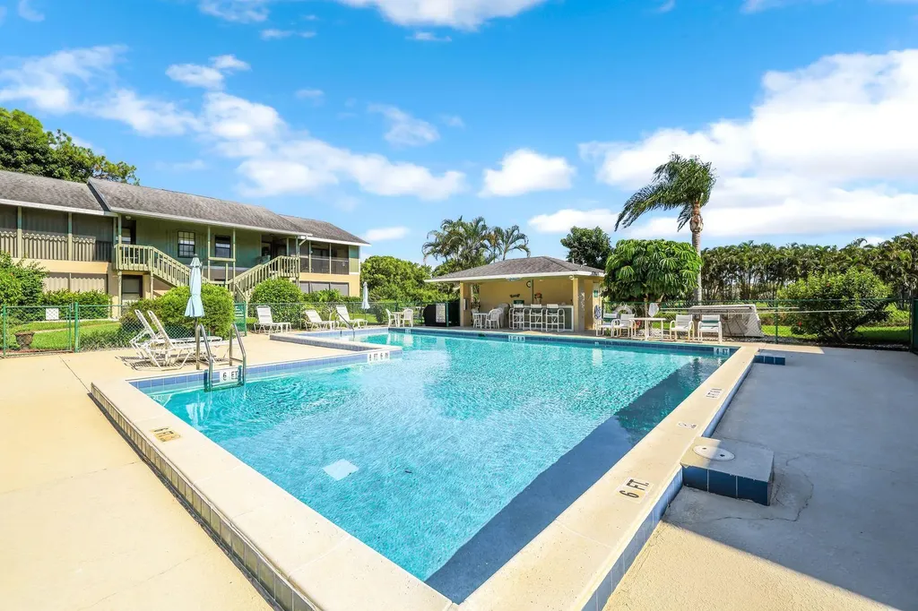 5501 Rattlesnake Hammock Road Naples FL 34113