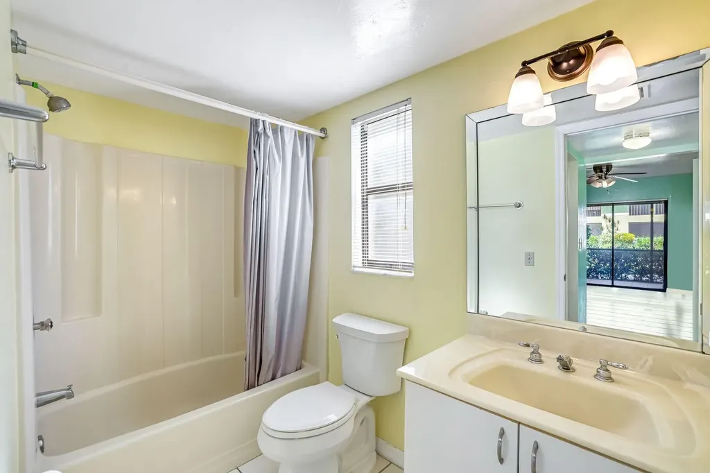 5501 Rattlesnake Hammock Road Naples FL 34113