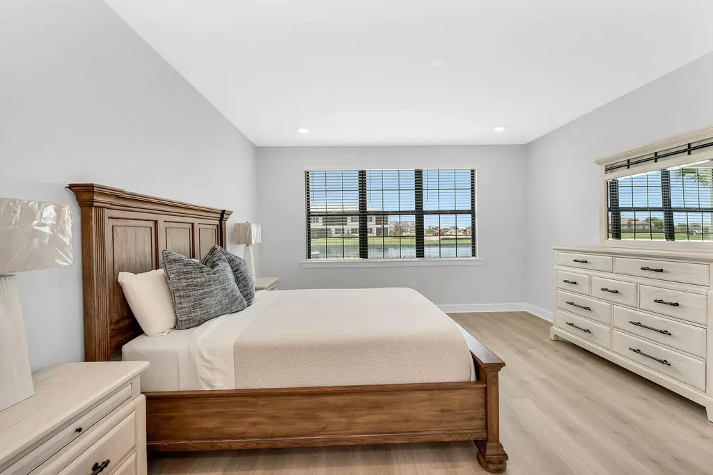 15328 Lucerna Street Naples FL 34114