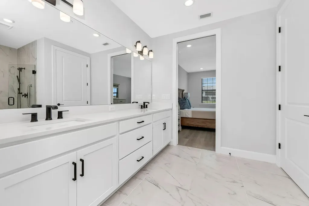 15328 Lucerna Street Naples FL 34114