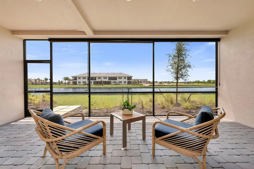 15328 Lucerna Street Naples FL 34114