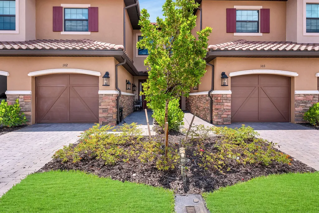 15328 Lucerna Street Naples FL 34114